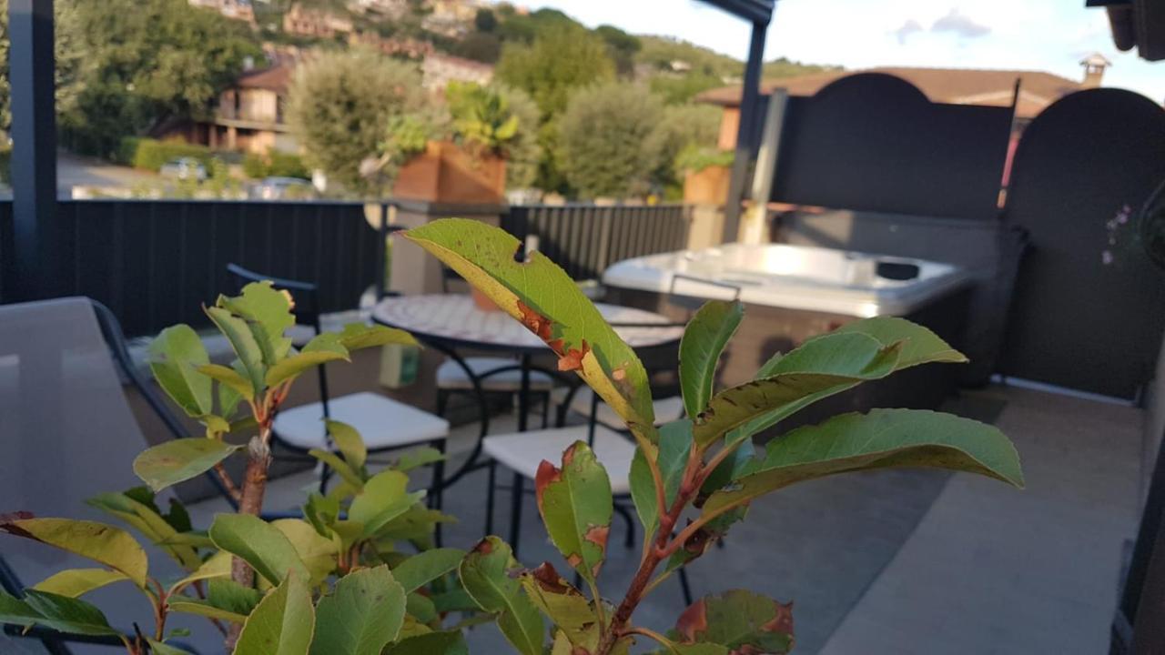 Casa Vacanze I Melograni Trevignano Romano Zewnętrze zdjęcie