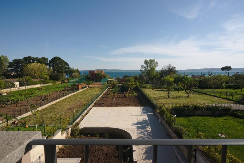 Casa Vacanze I Melograni Trevignano Romano Pokój zdjęcie